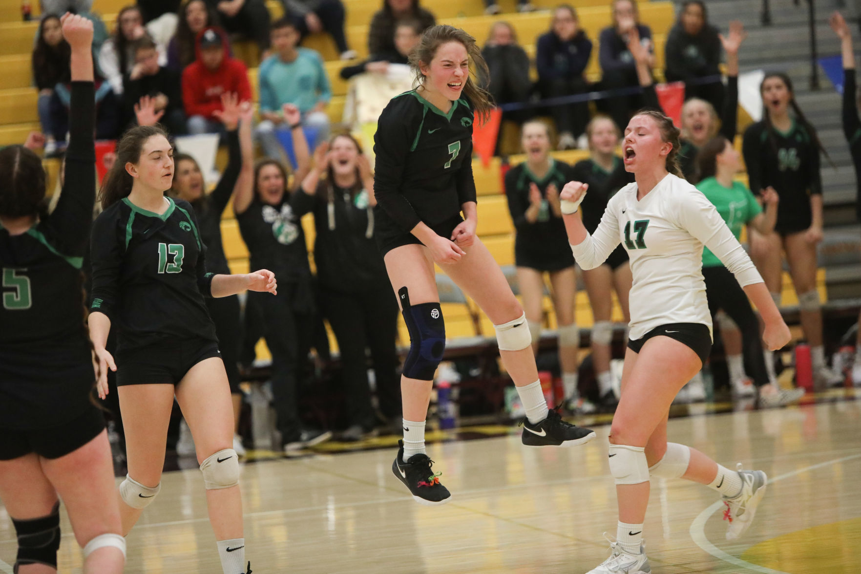 Sweet Home vs. Valley Catholic Volleyball Championship